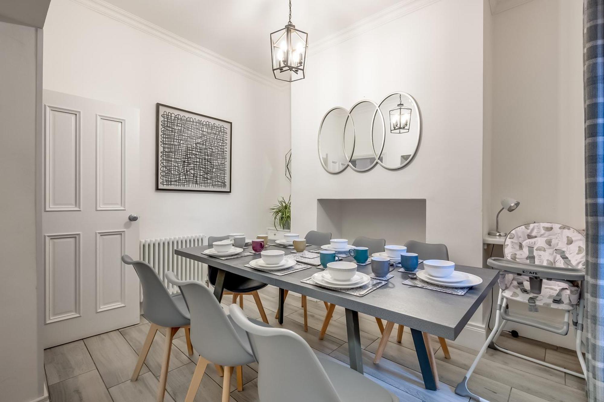 Ferienhaus Staybynumbers - Centre Victorian Townhouse