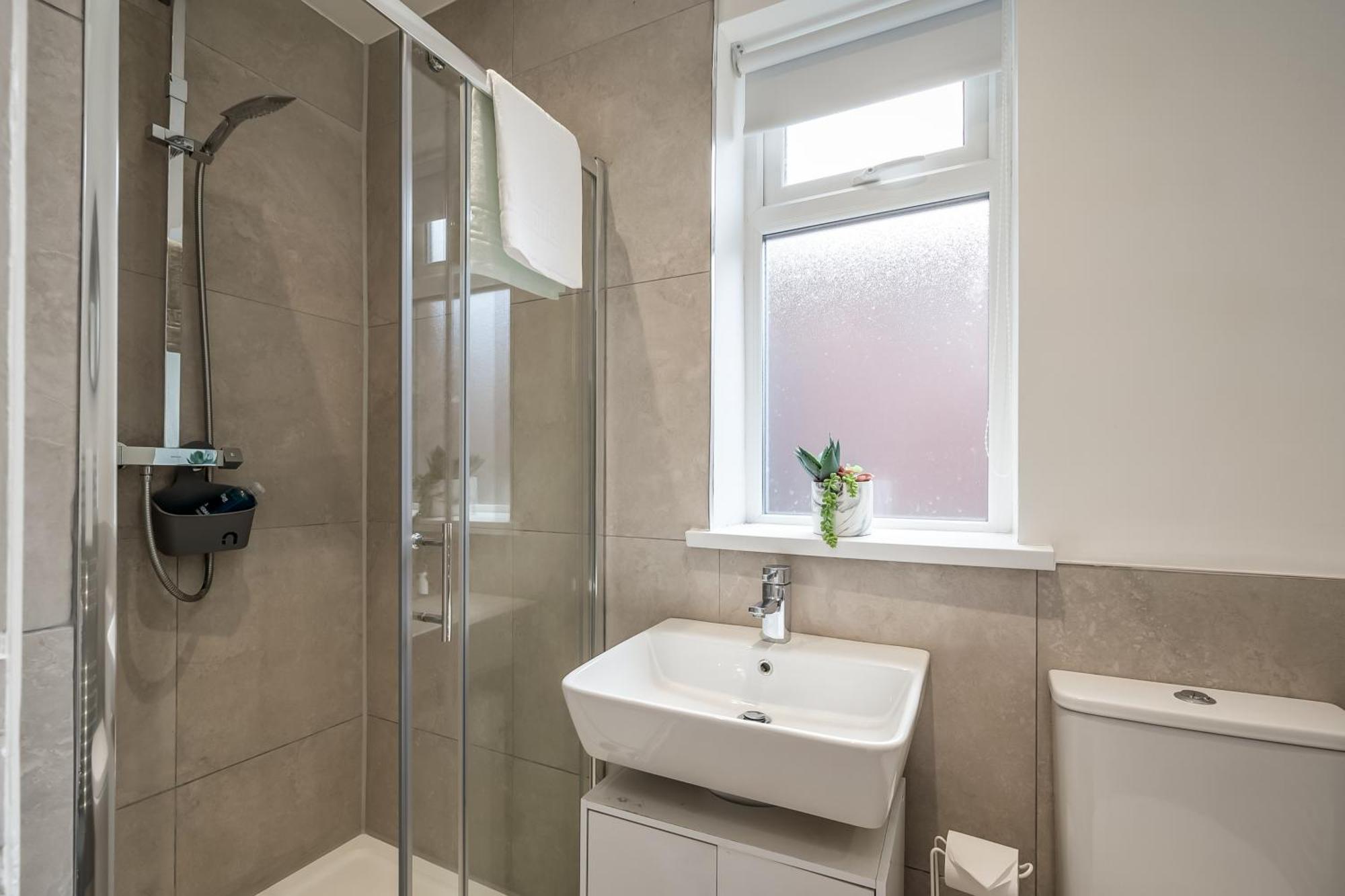 Staybynumbers - Centre Victorian Townhouse * Belfast