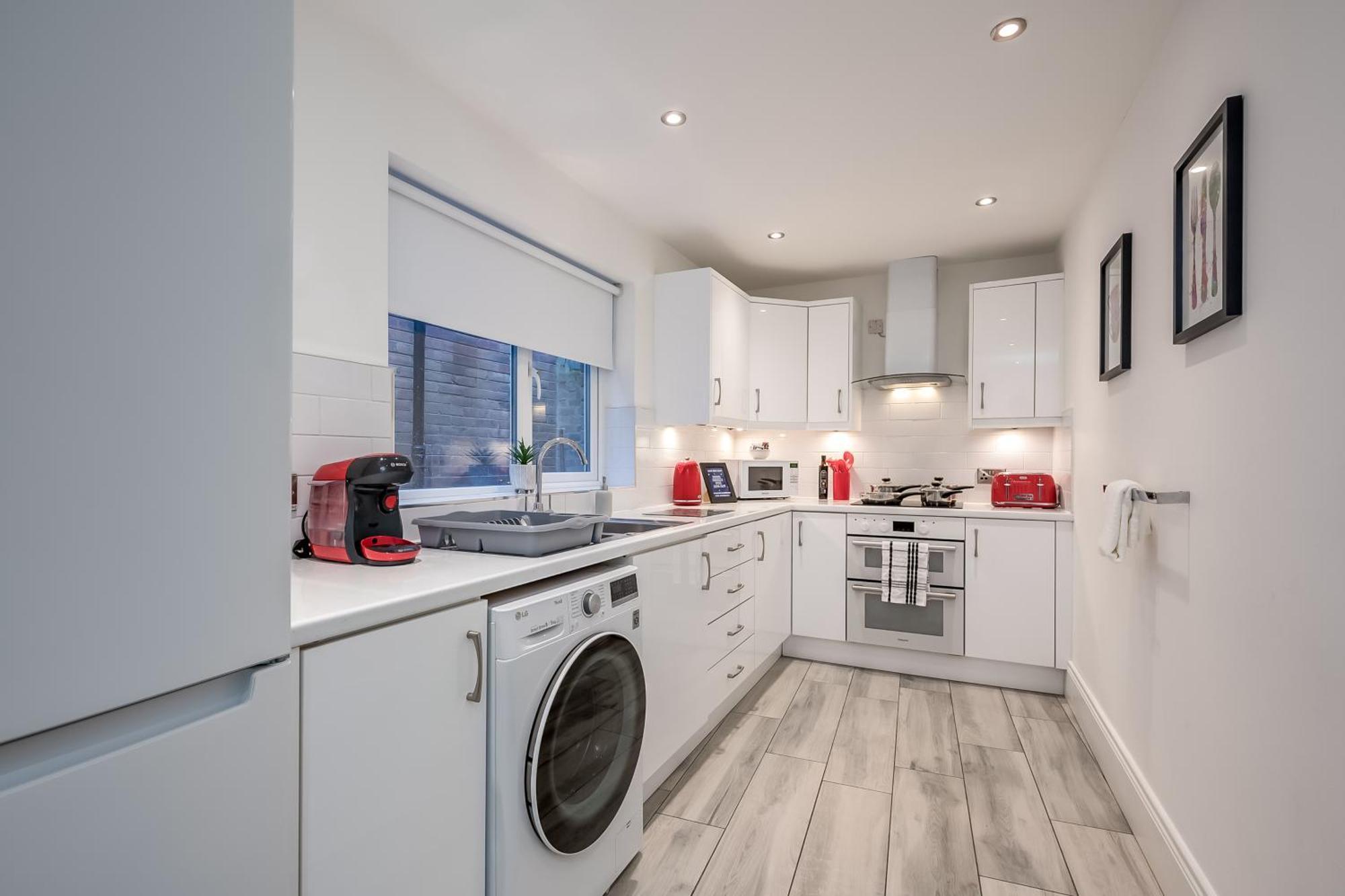 Staybynumbers - Centre Victorian Townhouse *